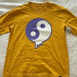 Goorin Bro Off Balance Tee Medium NWT